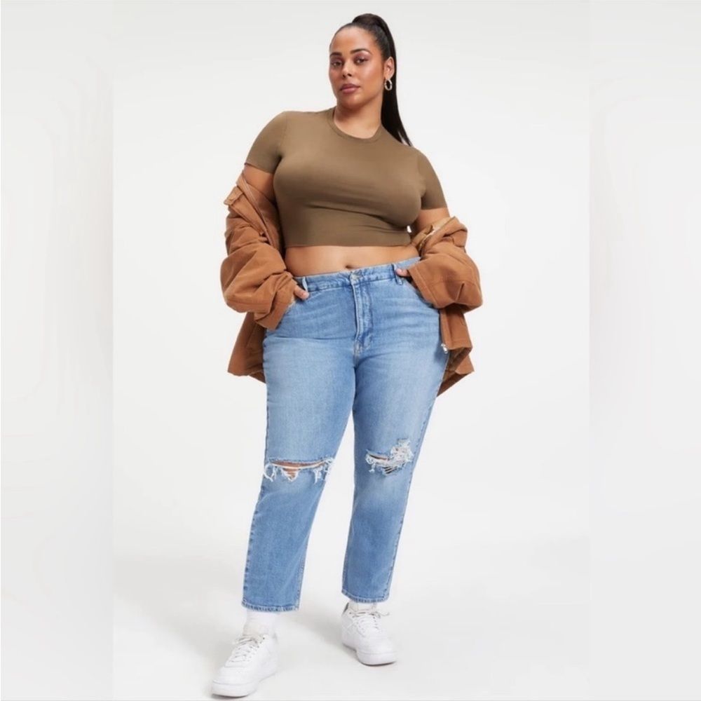 Good American Light Blue Distressed Ankle Jeans